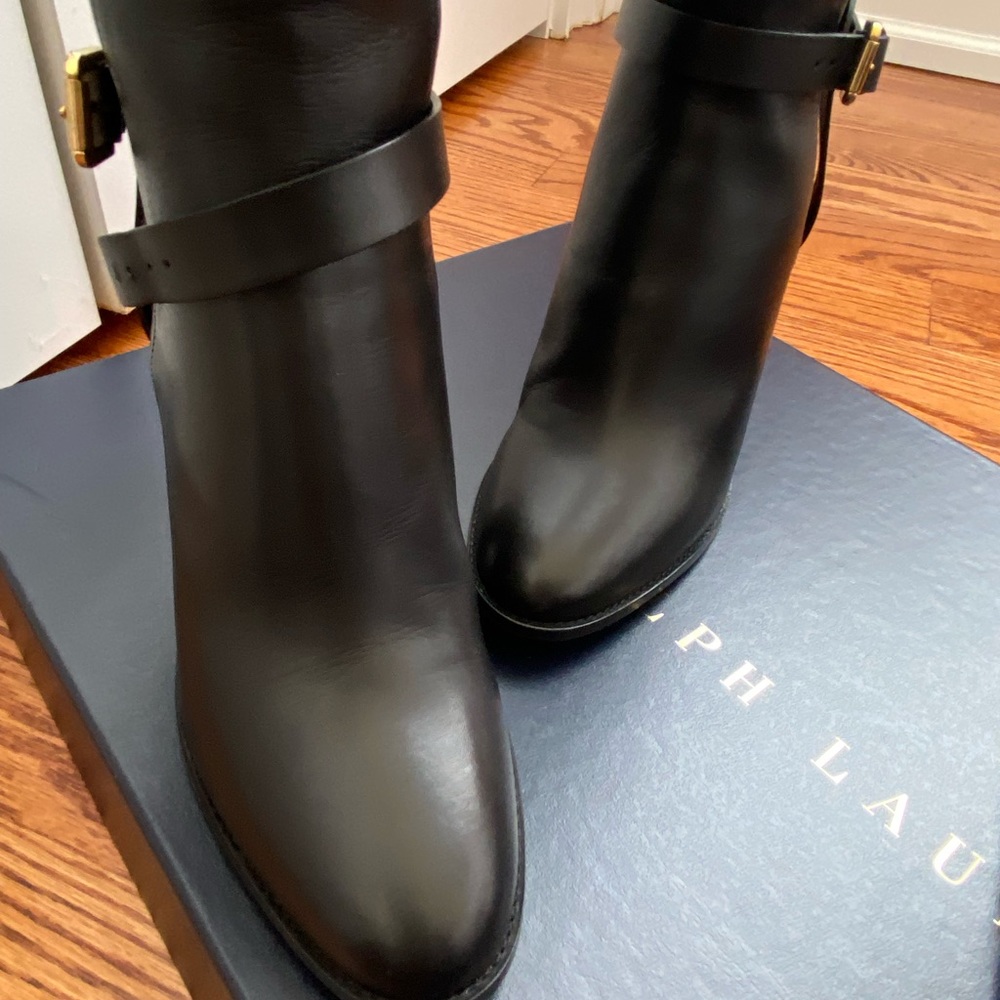 Ralph Lauren Collection- “Mela” tall Black calfskin boots, stretch gore panels. - Picture 8 of 13